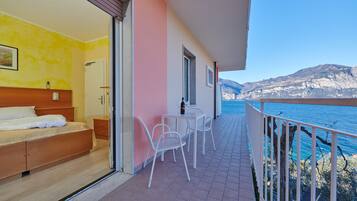 Classic-Vierbettzimmer, 1 Schlafzimmer, Balkon, Seeblick | Ausblick vom Zimmer