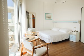 In-room safe, desk, soundproofing, iron/ironing board