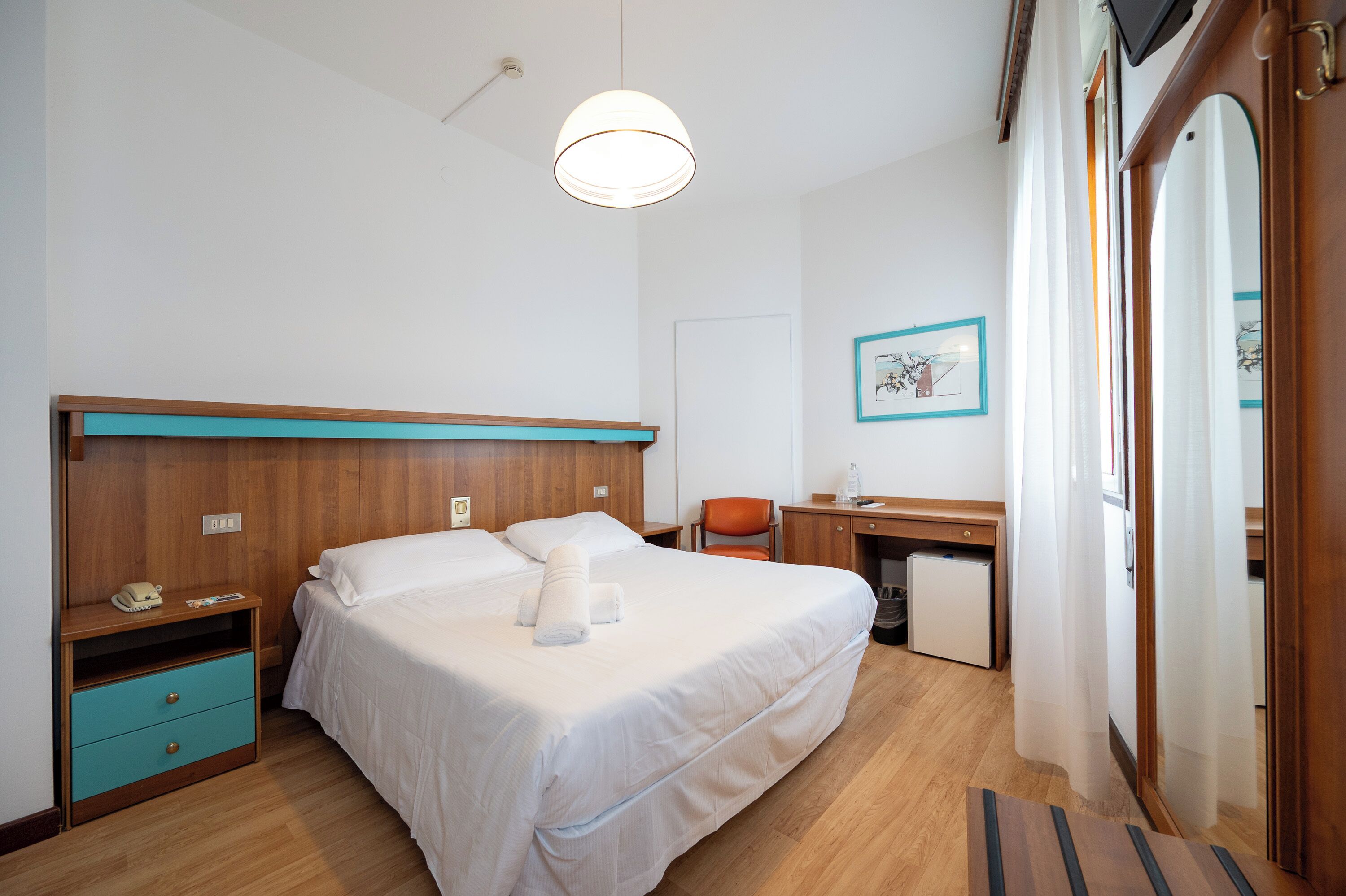 Double Room, City View | In-room safe, desk, soundproofing, iron/ironing board