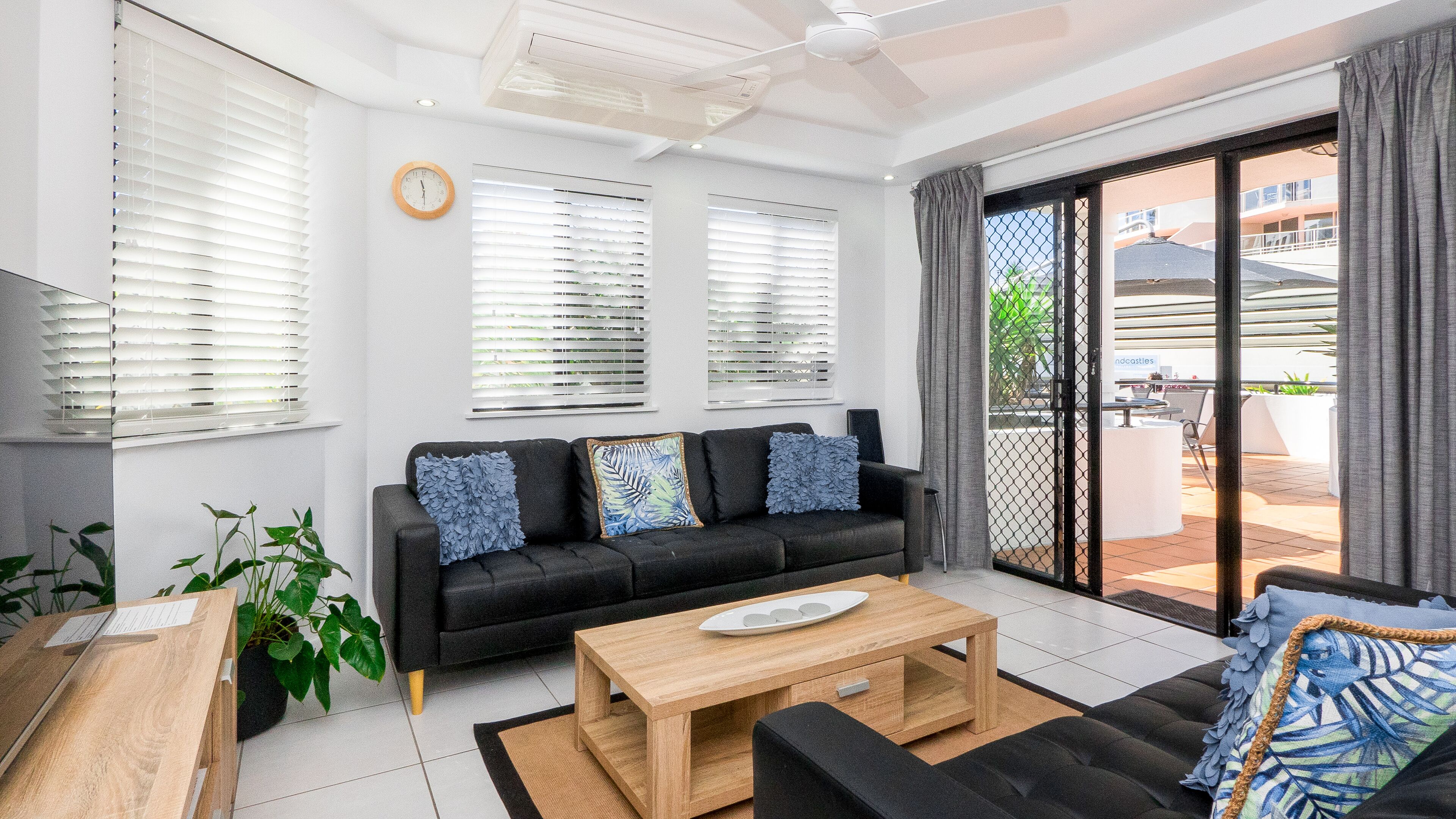 Aegean Apartments — image 7