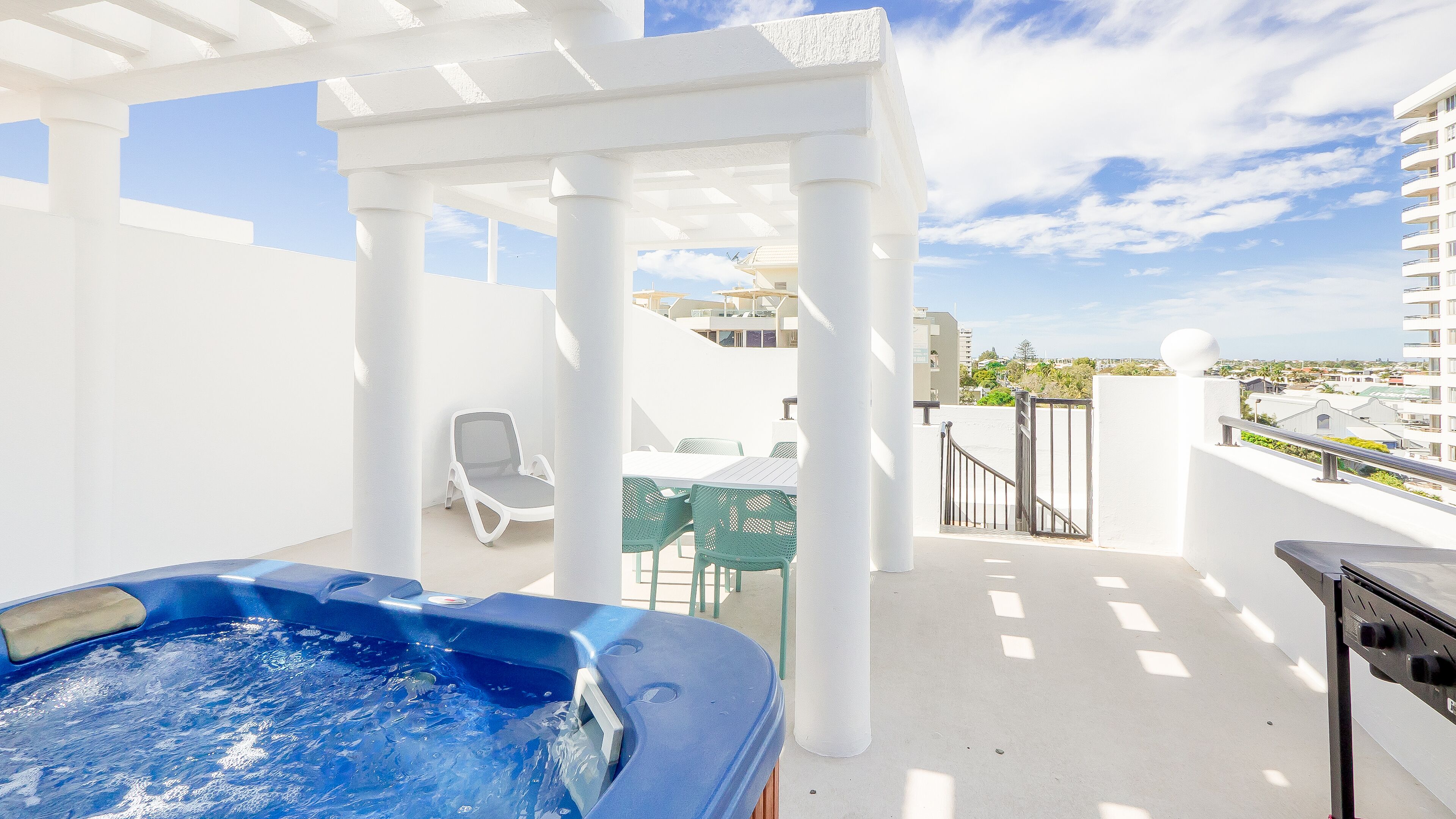 Aegean Apartments — image 5