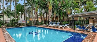 Anchor Down Apartments