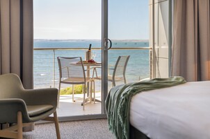 Executive Seaview Room | In-room safe, desk, laptop workspace, free WiFi