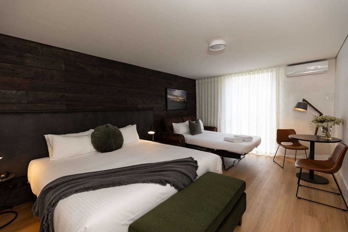 superior room | 1 bedroom, blackout curtains, iron/ironing board, free wifi