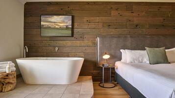 Deluxe Room, 1 King Bed