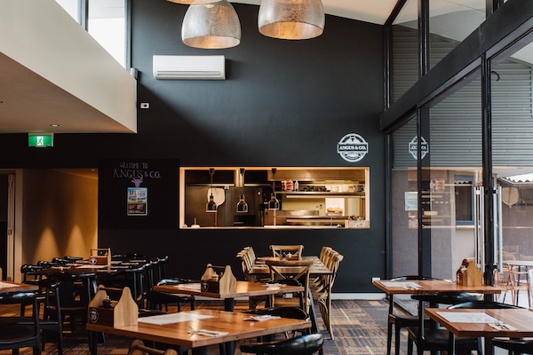 Breakfast, lunch and dinner served