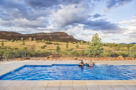 3 outdoor pools, open 10:00 AM to 9:00 PM, sun loungers