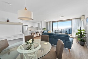 Appartement Supérieur, 2 chambres, vue océan | Coin séjour