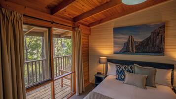 小屋, 3 間臥室, 花園景觀 | 客房內保險箱、熨斗/熨衣板、床單