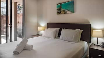 1 habitación, decoración personalizada y muebles diferentes