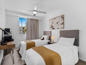 1 kamar tidur dan didekorasi berbeda-beda
