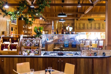 Tägliches Frühstücksbuffet gegen Gebühr. Tall Timbers Tasmania