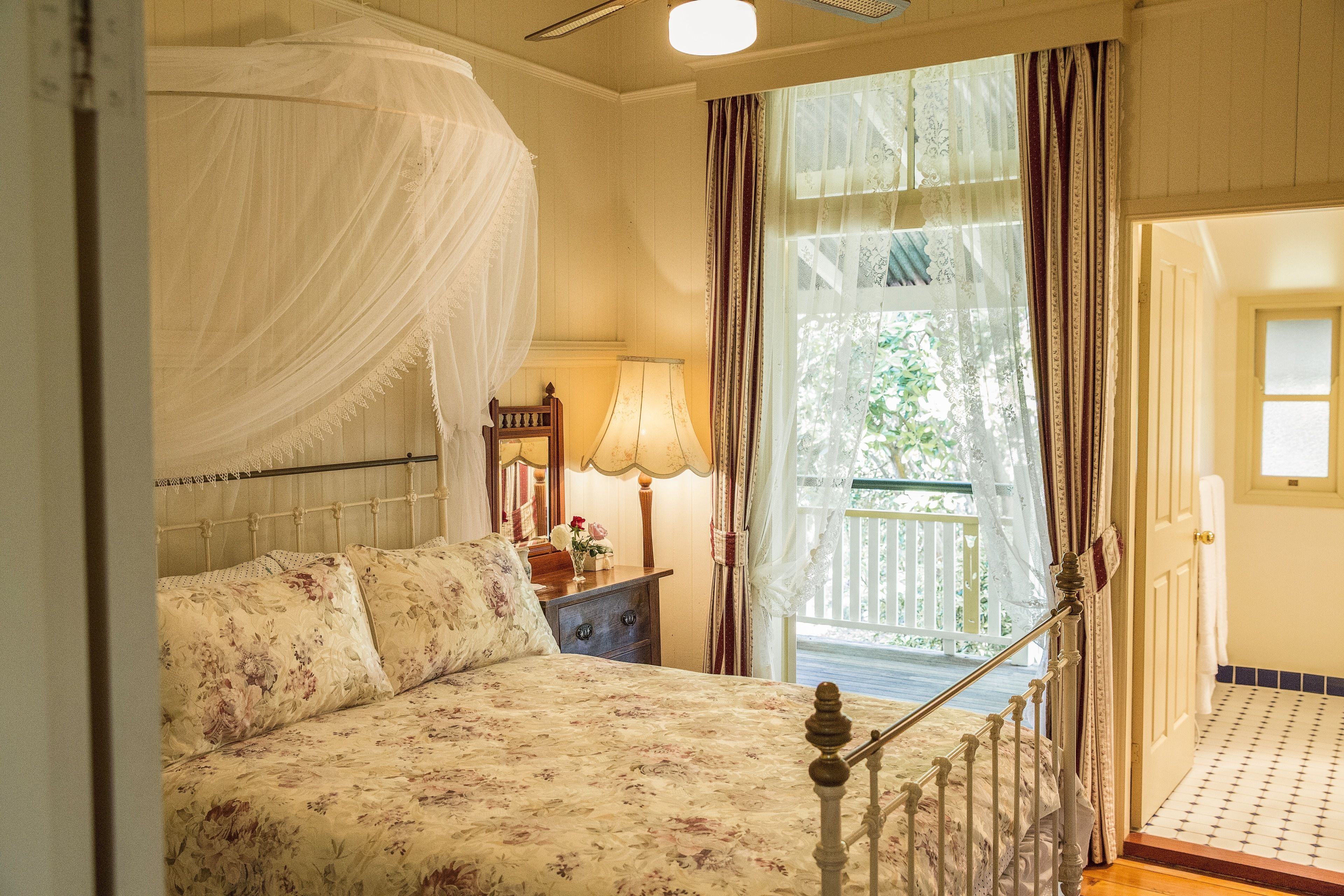 Manor House (4 Ensuite Bedrooms)