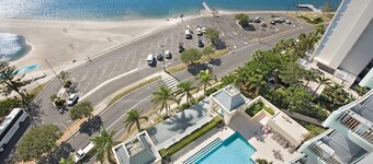 Grand Apartments