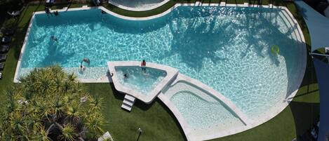 Outdoor pool, pool loungers