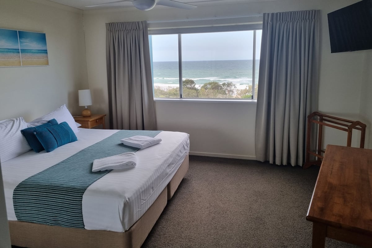 Apartment, 3 Bedrooms, Top Floor
