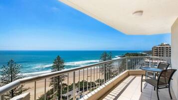 3 Bedroom Superior Apartment | Beach/ocean view
