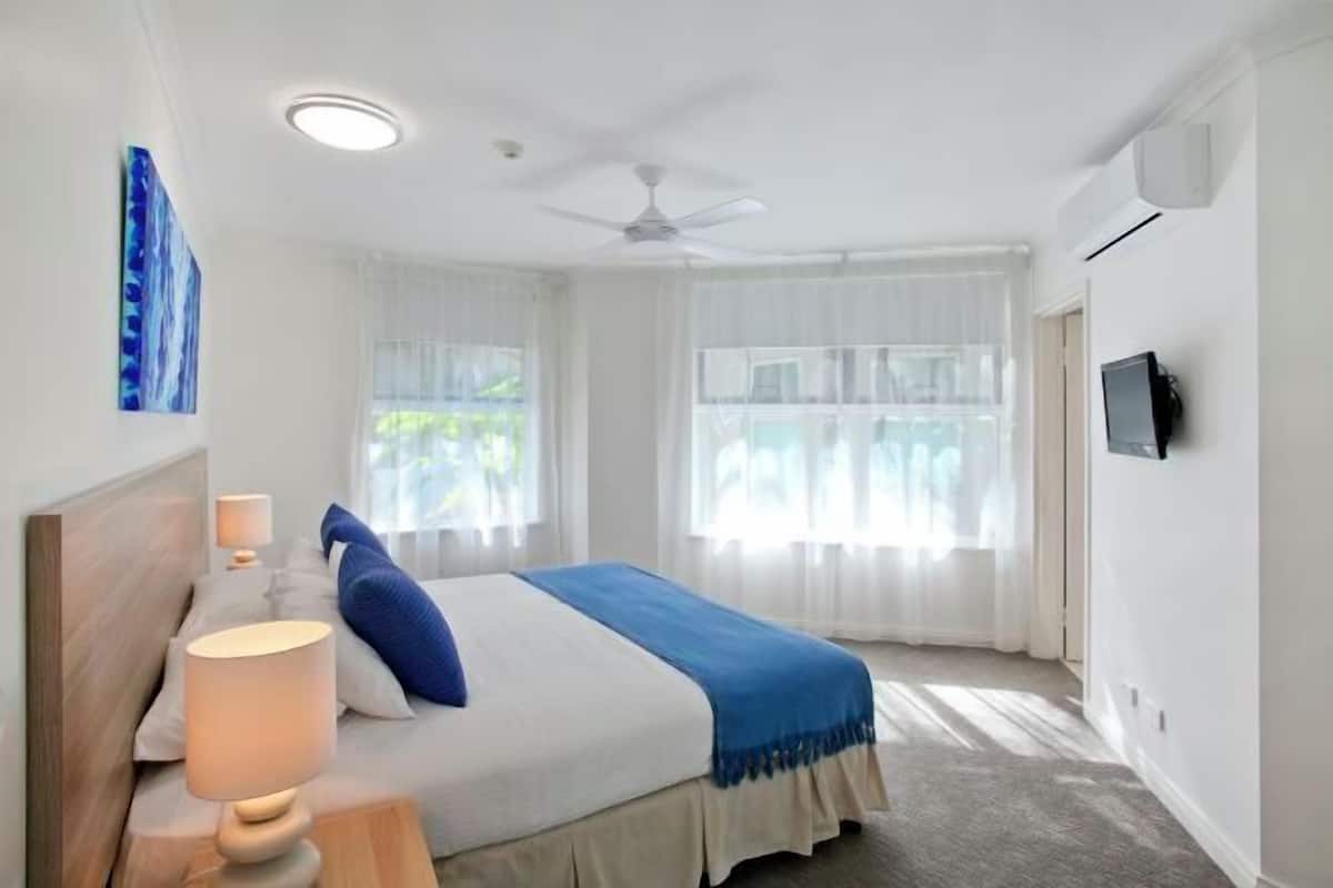 1 bedroom, in-room safe, individually decorated, individually furnished