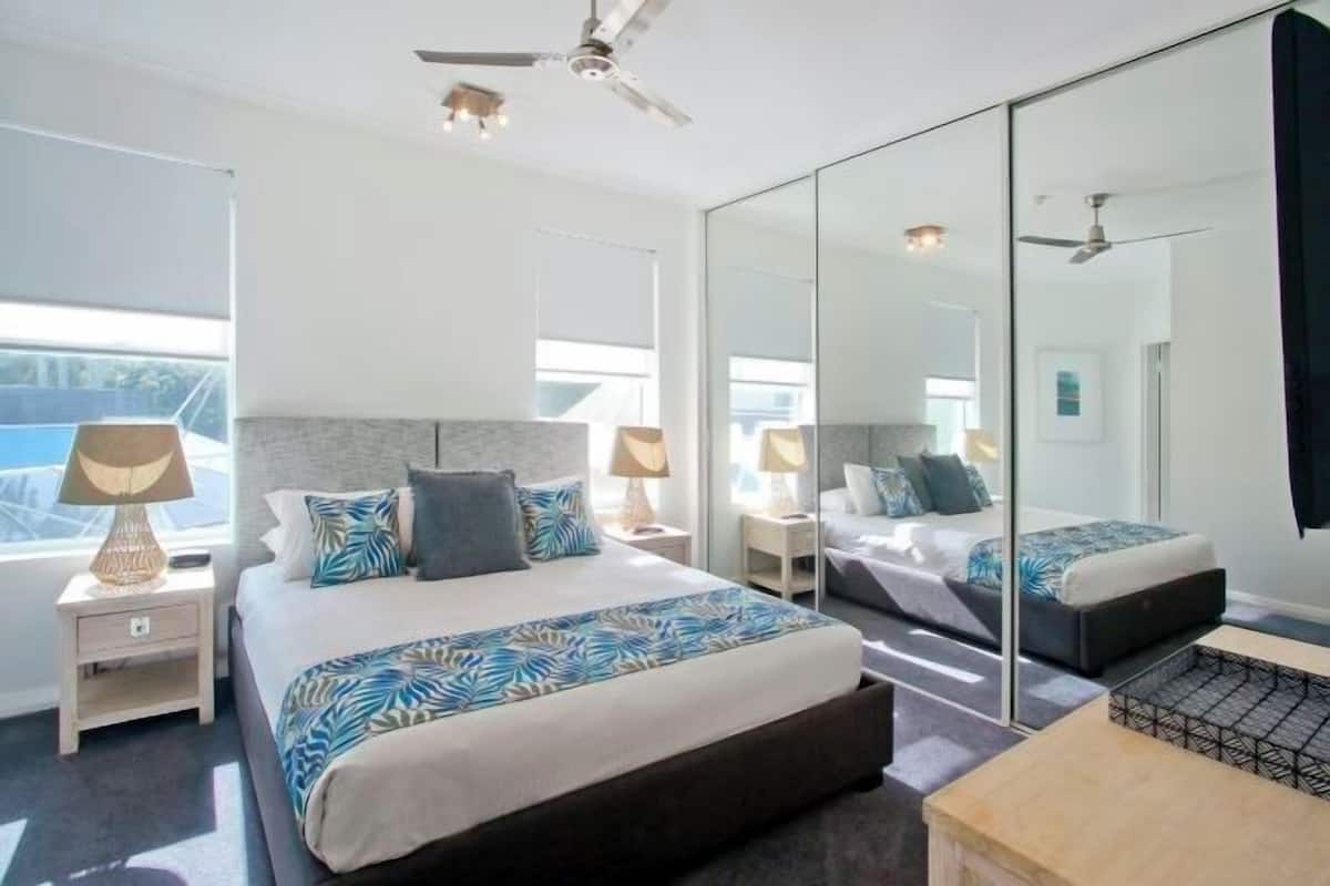 1 bedroom, in-room safe, individually decorated, individually furnished