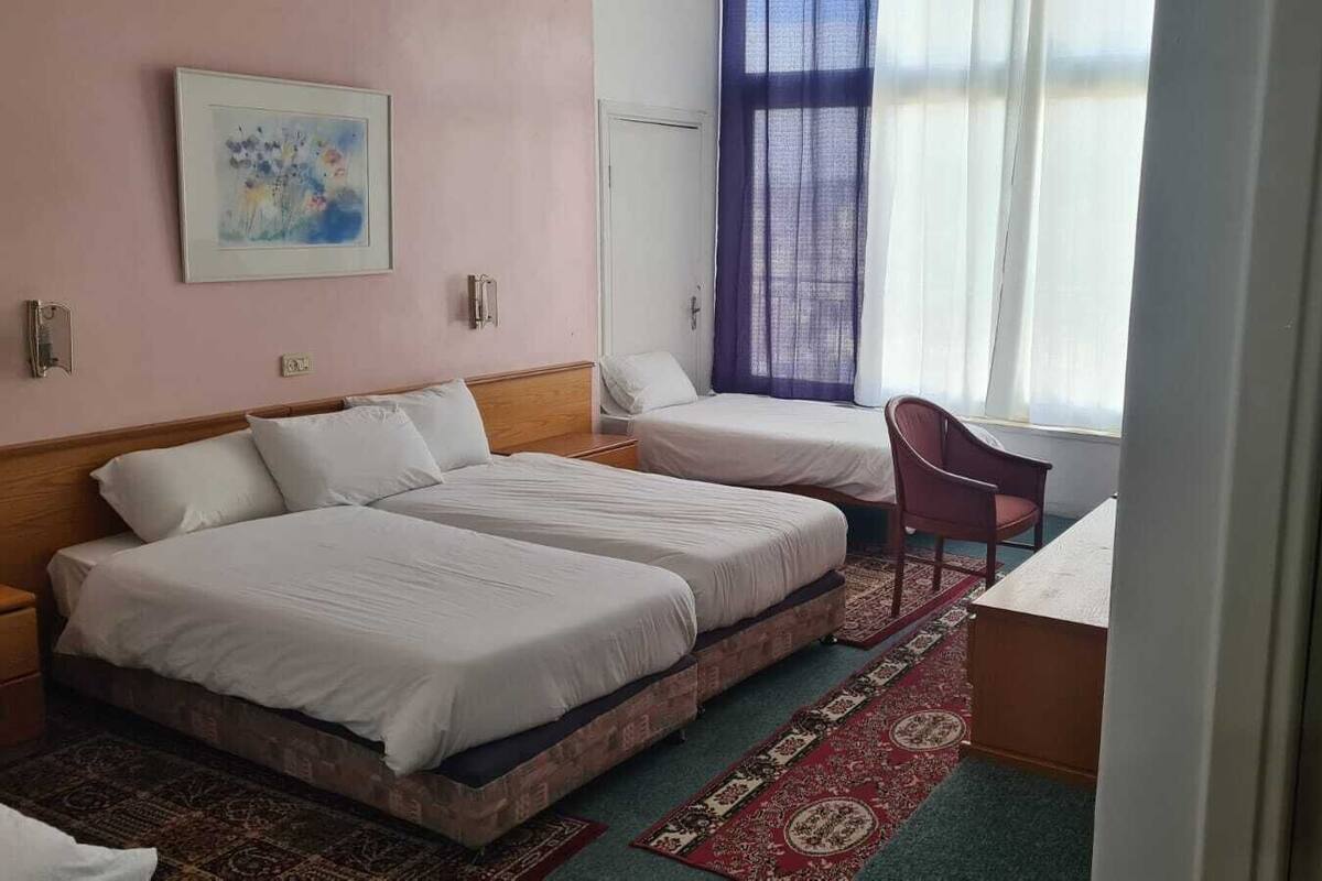In-room safe, desk, blackout drapes, WiFi (free)
