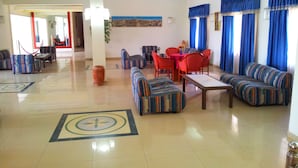 Sala de estar en el lobby