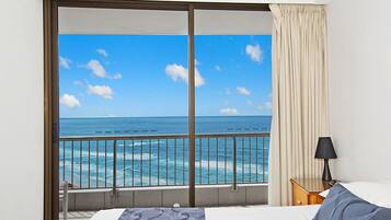 Apartment, 1 Bedroom | Iron/ironing board, cots/infant beds, rollaway beds