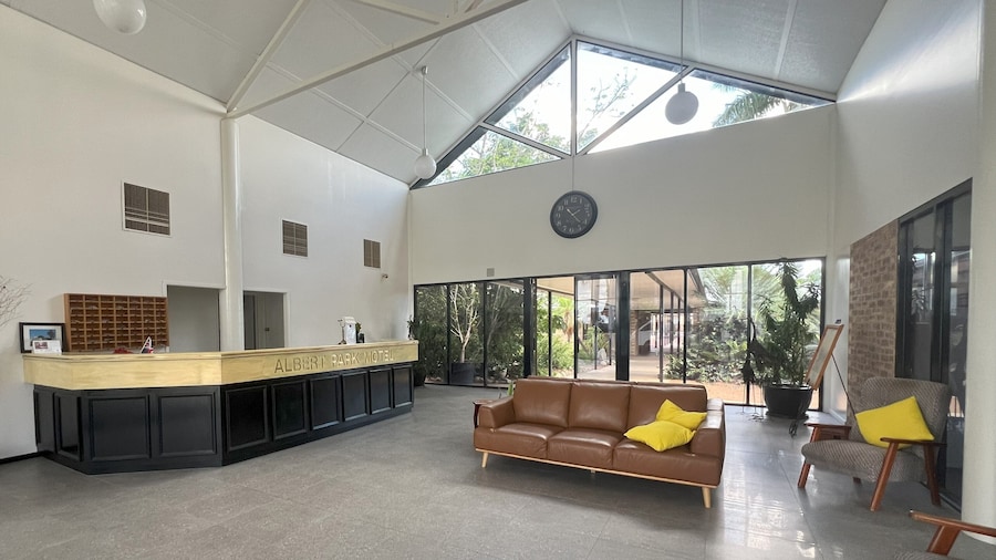 Albert Park Motor Inn