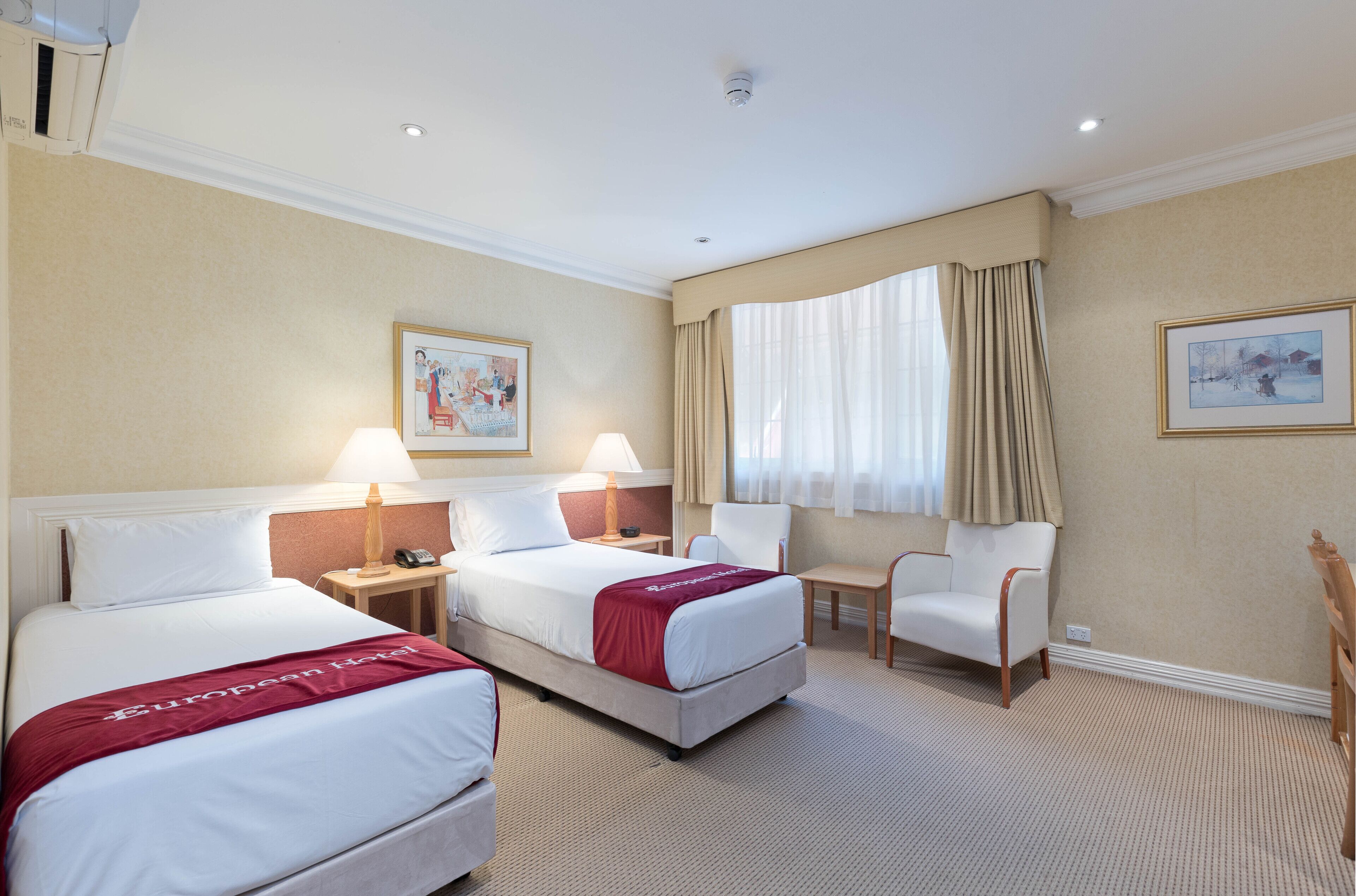 superior twin room | 1 bedroom, desk, free wifi, bed sheets