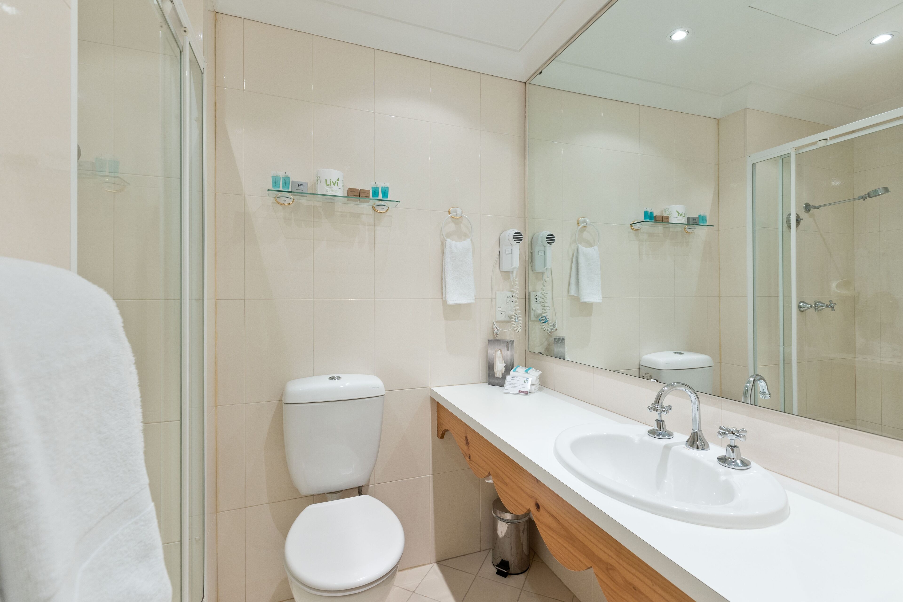 Photo - European Hotel