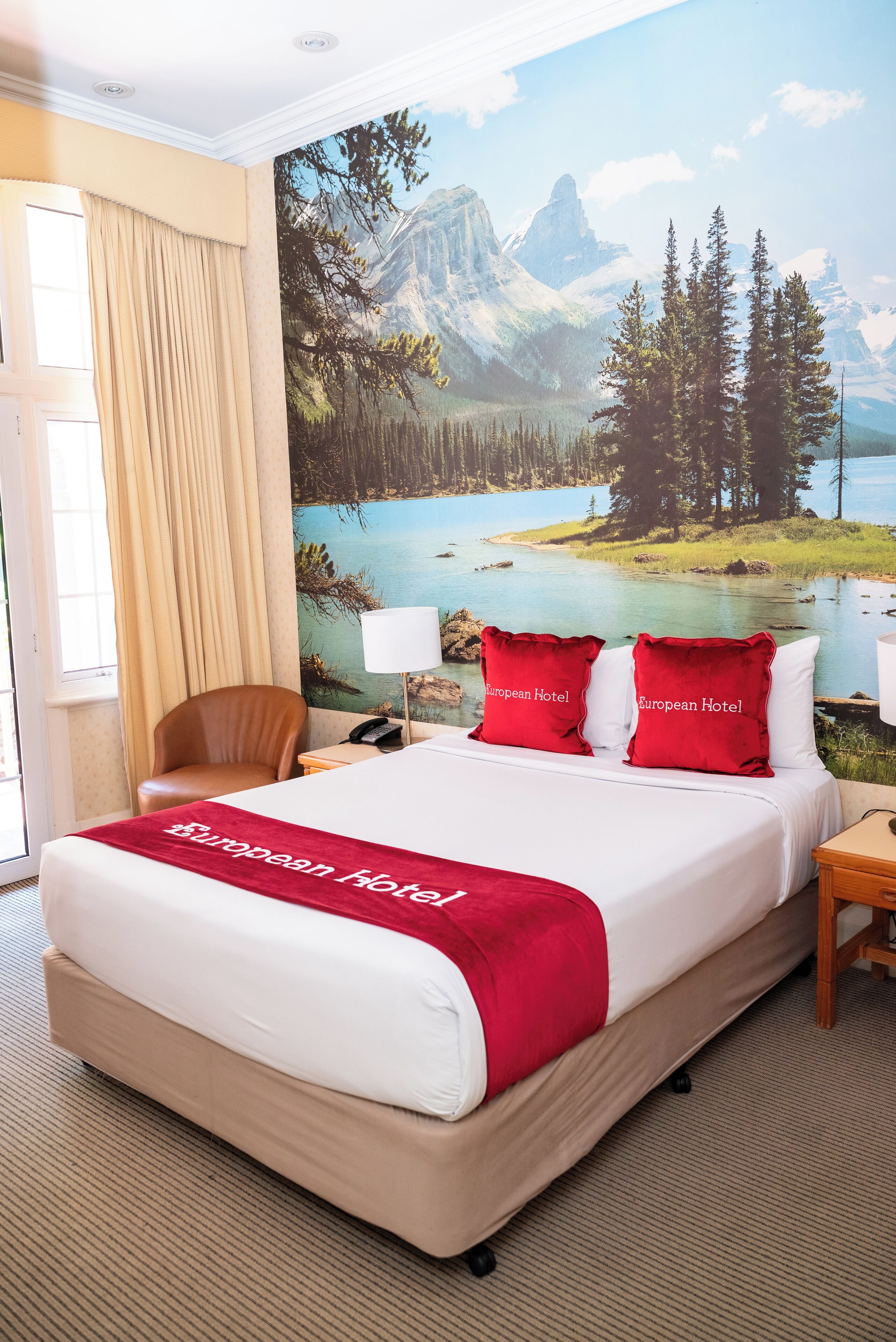 Photo - European Hotel