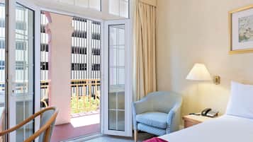 Kamar Superior, 1 Tempat Tidur Queen, balkon | Meja kerja, Wi-Fi gratis, dan seprai linen