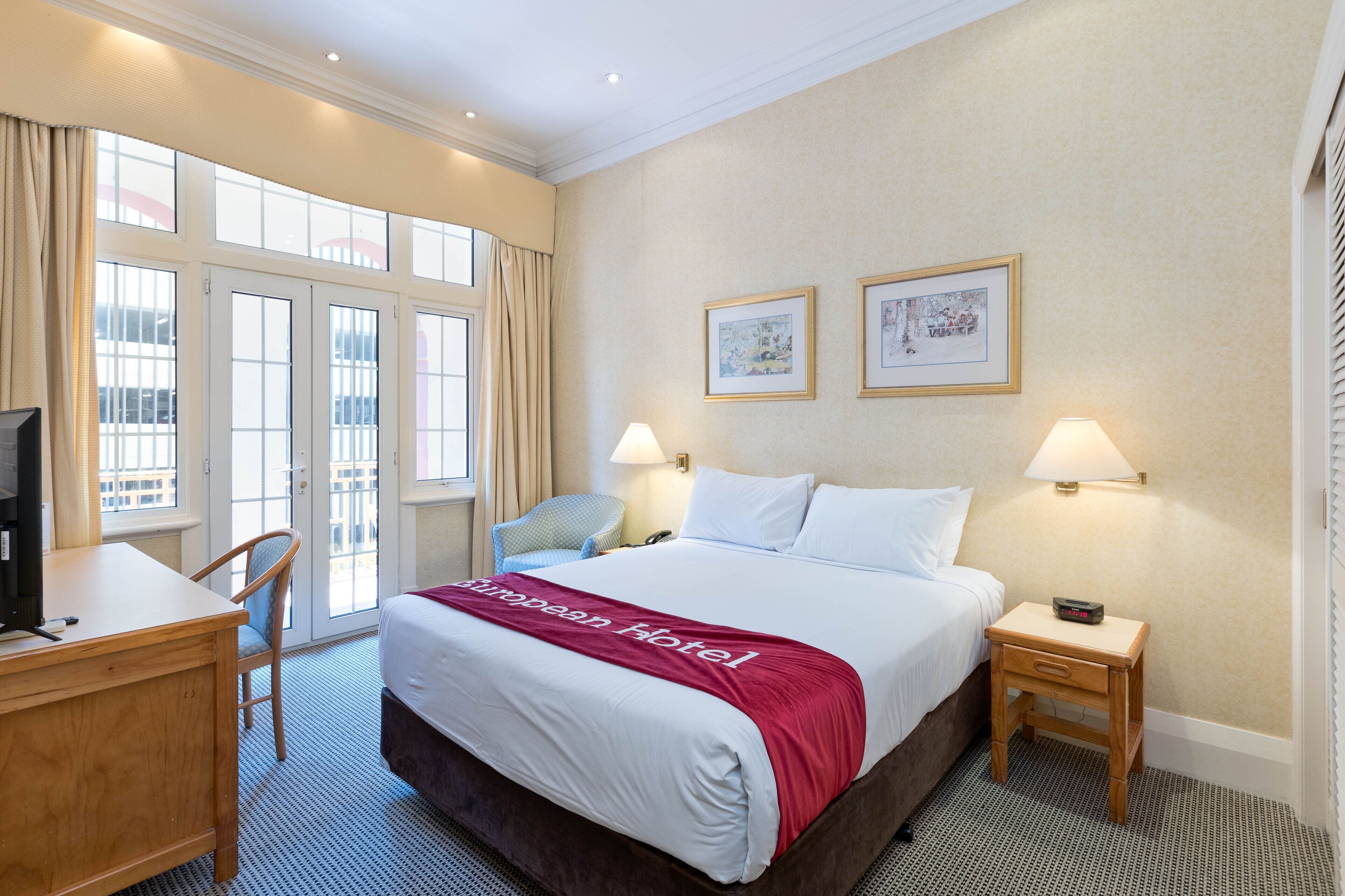 superior queen room with balcony | 1 bedroom, desk, free wifi, bed sheets