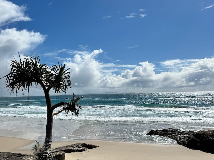 Beach nearby, white sand, beach cabanas, sun loungers