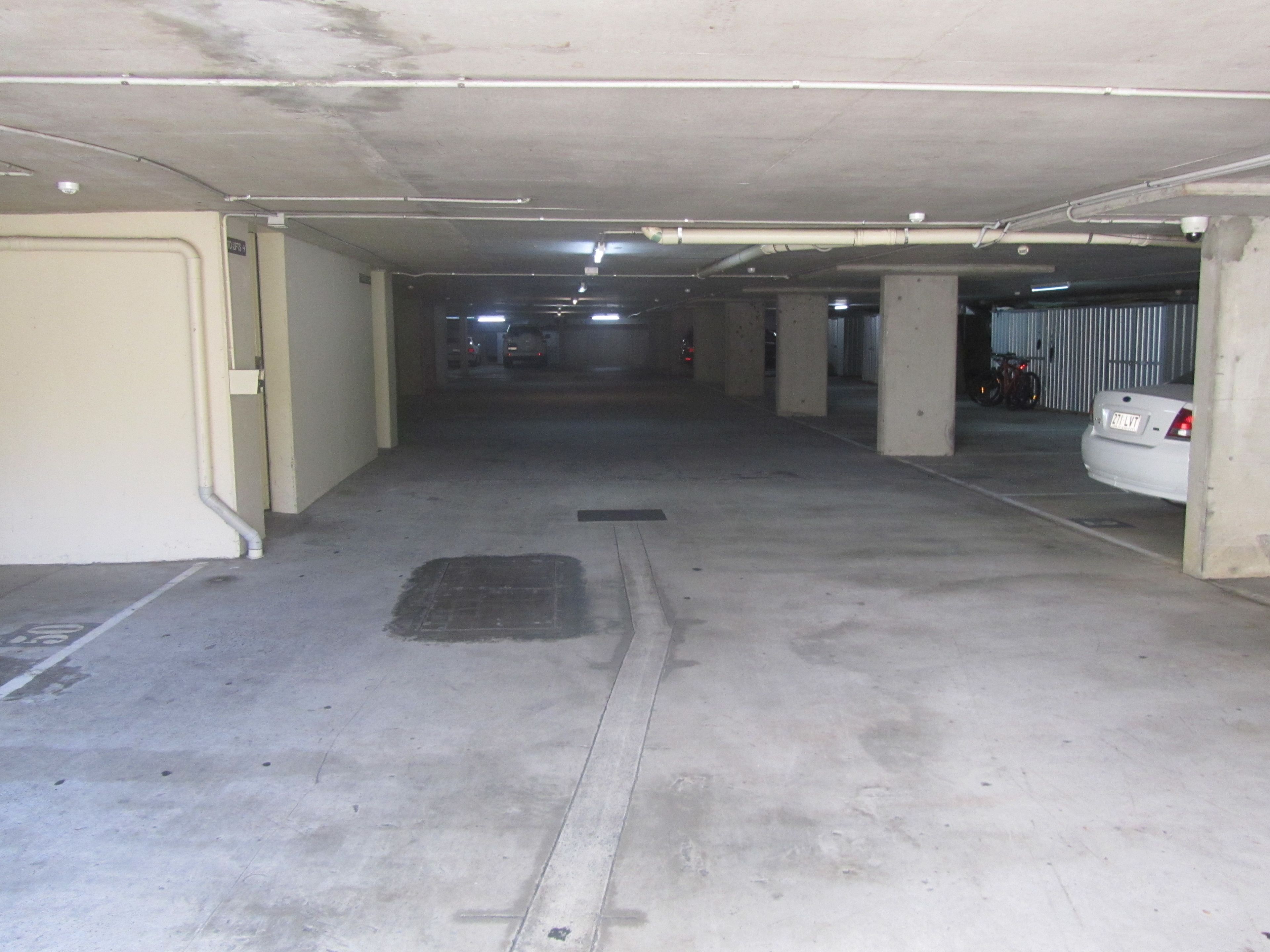 Norfolk Luxury Beachfront Apartments — image 29