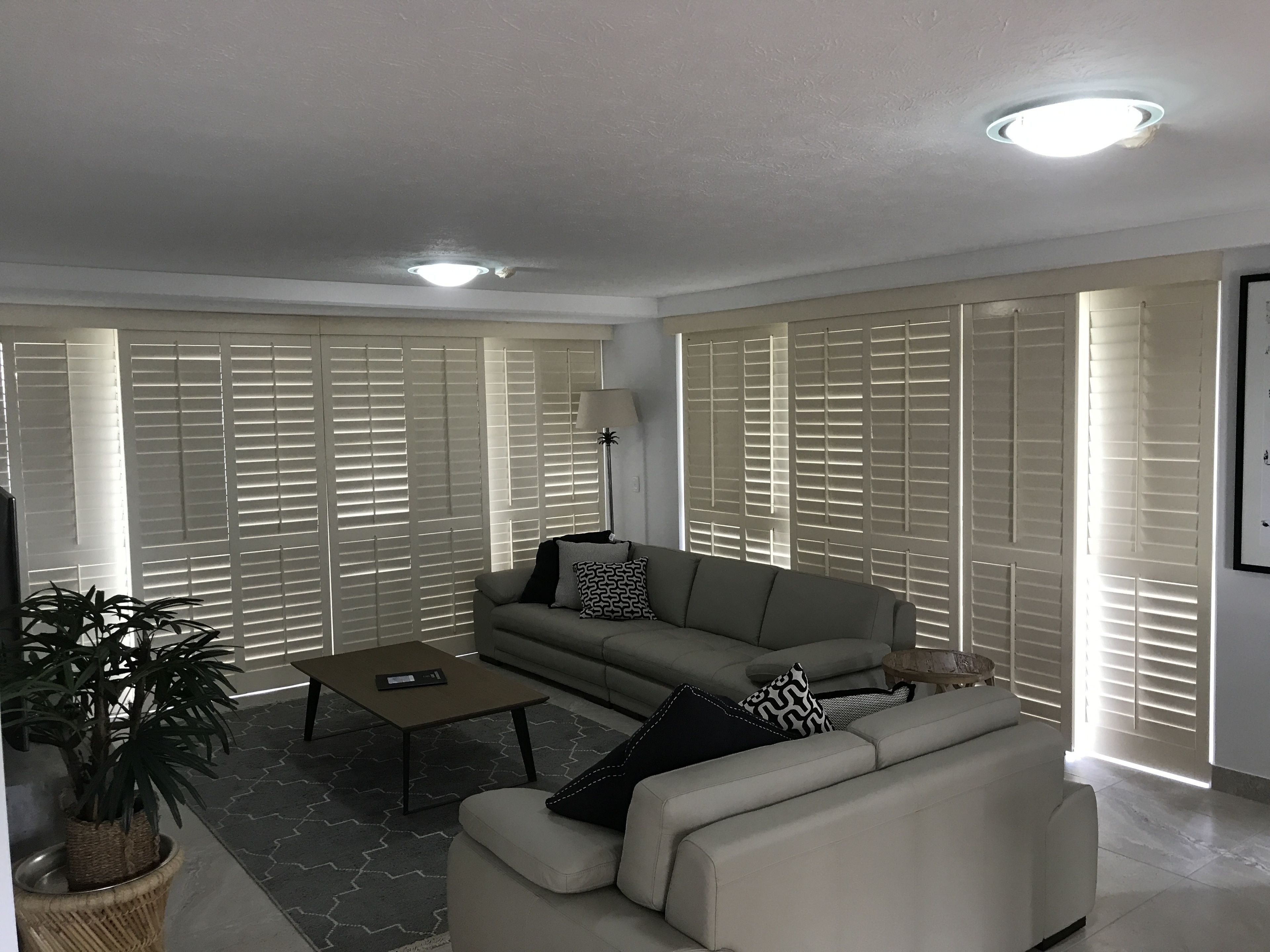 Norfolk Luxury Beachfront Apartments — image 8