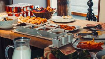 Desayuno buffet incluido todos los días