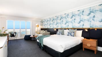 Boutique Ocean Studio | Down duvets, minibar, in-room safe, individually furnished