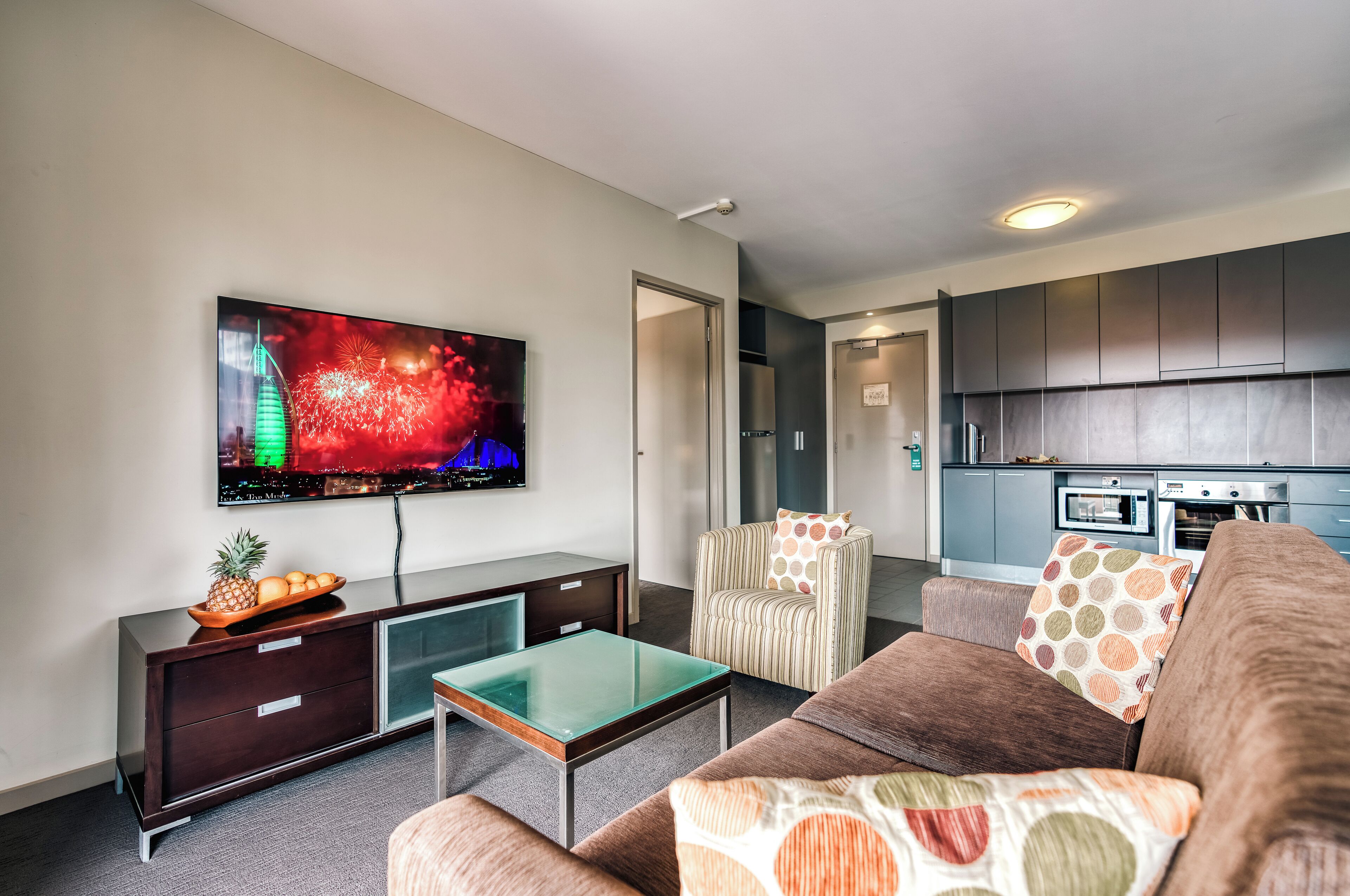 superior one bedroom apartment | living area