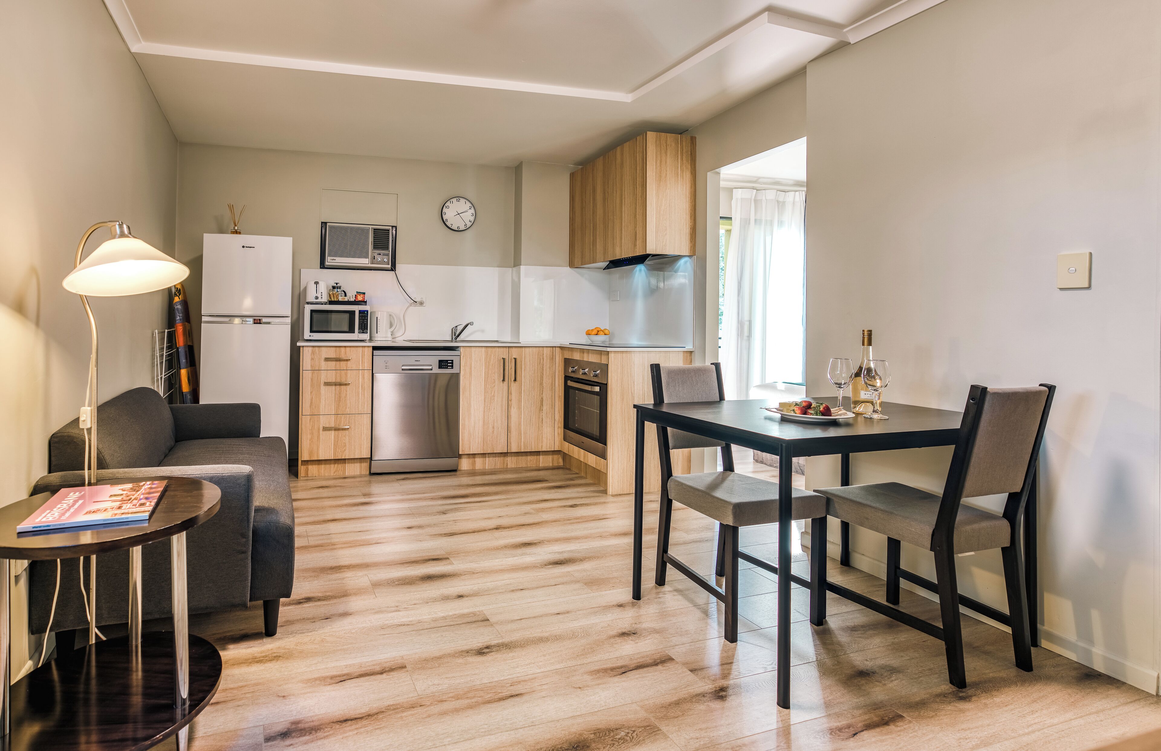 Studio Minimum Stay 28 Nights | Private kitchen | Electric kettle
