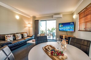 One Bedroom Apartment | Oleskelualue