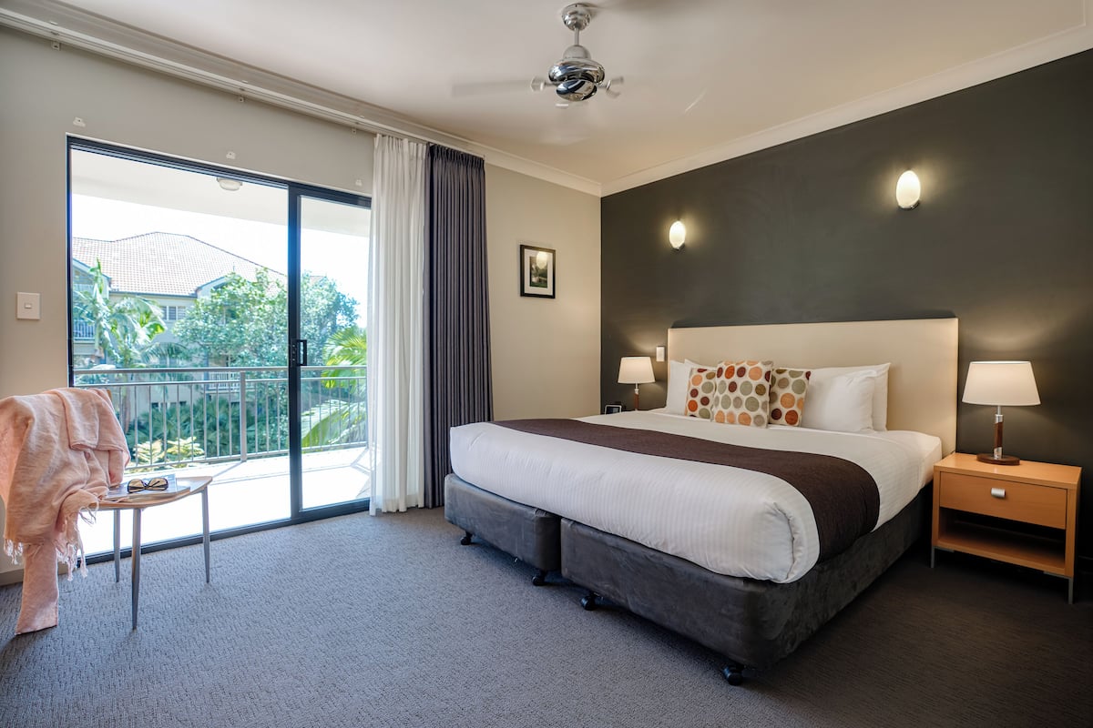 one bedroom apartment | pillow-top beds, blackout curtains, soundproofing, iron/ironing board