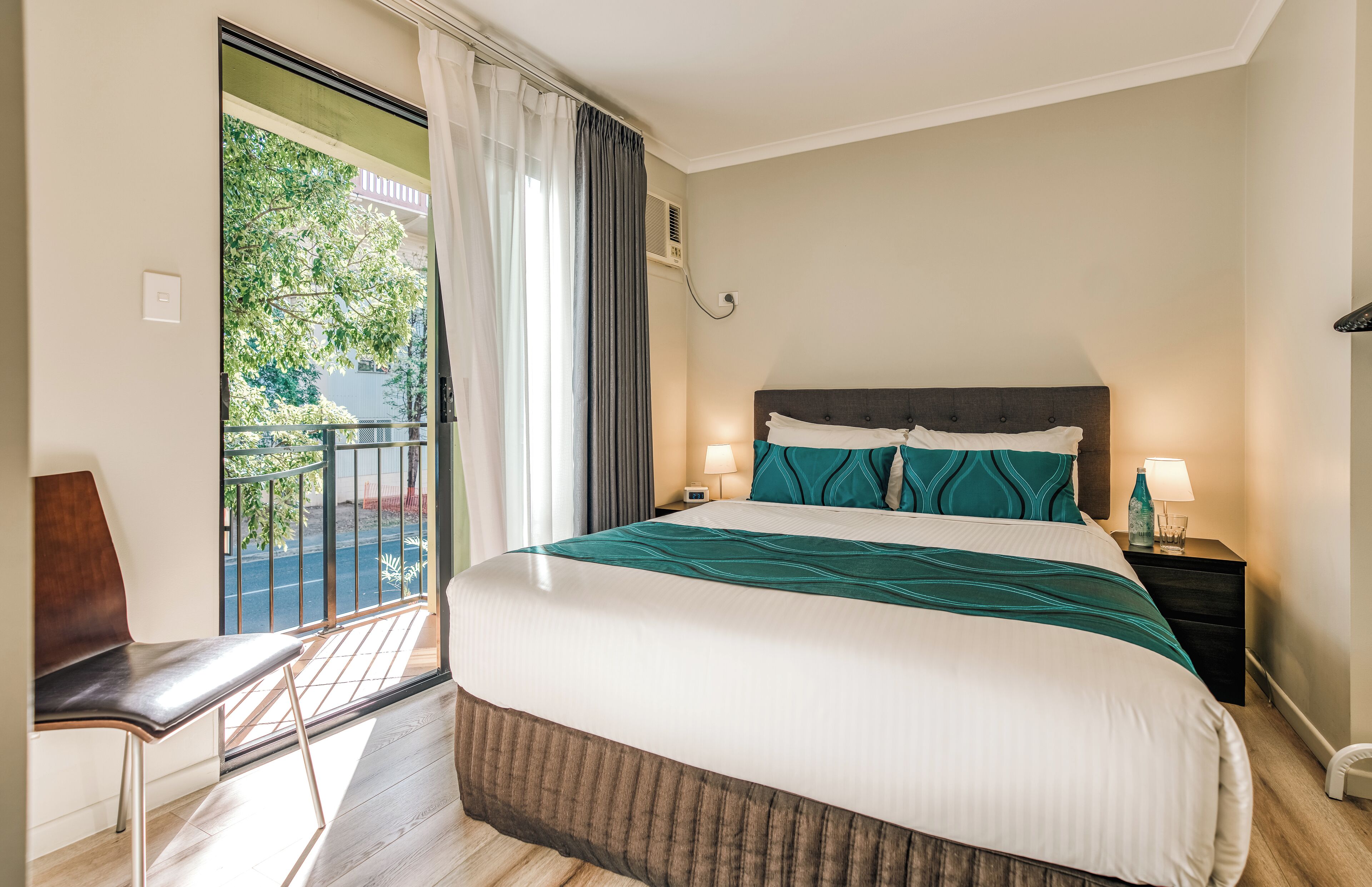 Studio (Minimum Stay 28 Nights) | Bäddmadrasser, mörkläggningsgardiner och ljudisolering