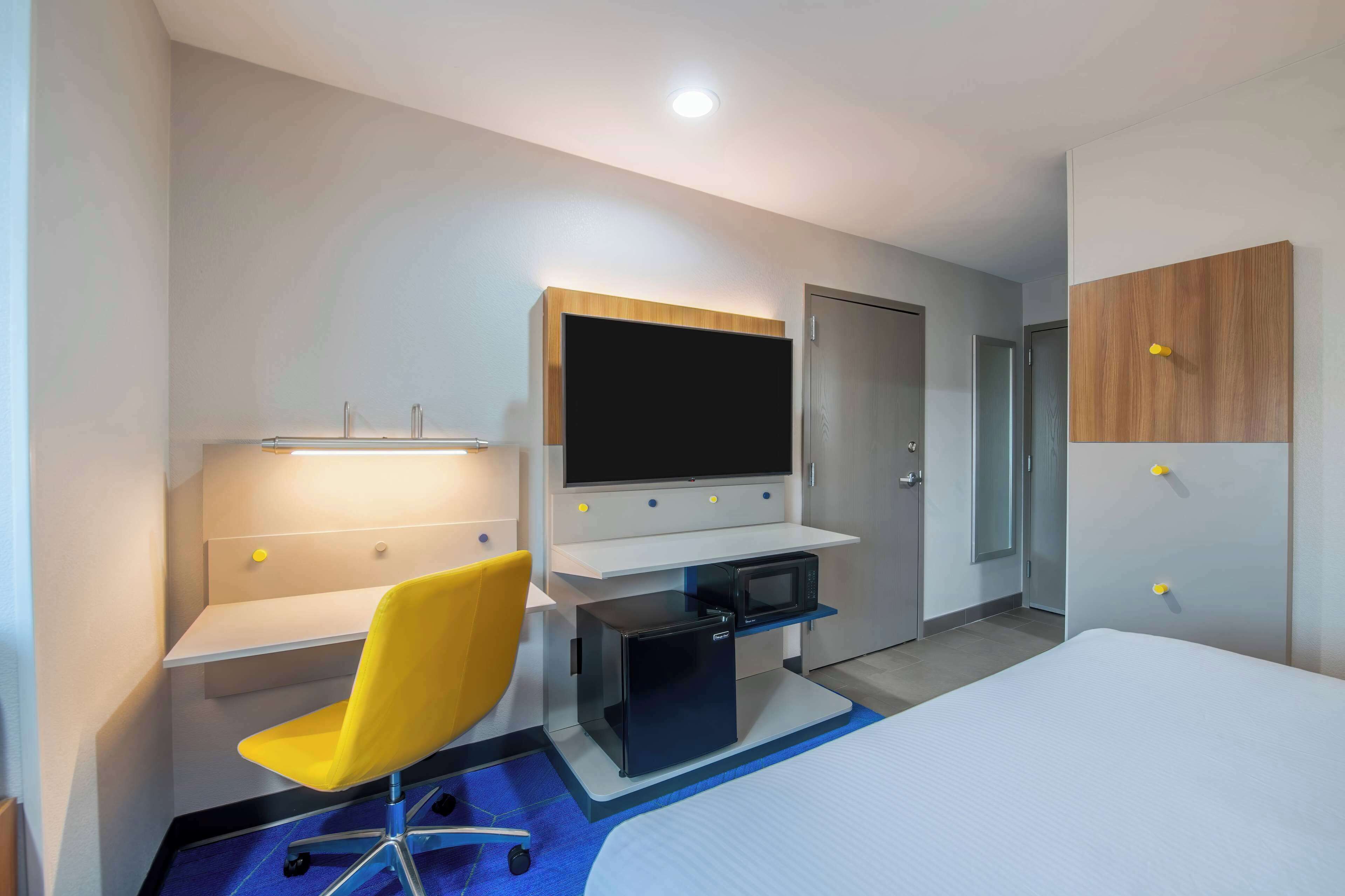 in-room safe, desk, iron/ironing board, free cots/infant beds