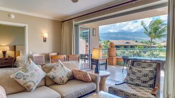 Télévision à écran plat, lecteur de DVD