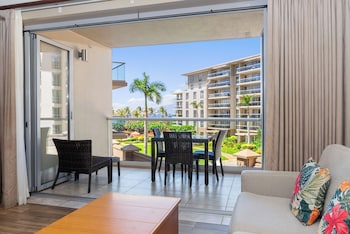 Studio, Partial Ocean View | Terrace/patio at OUTRIGGER Honua Kai Resort & Spa