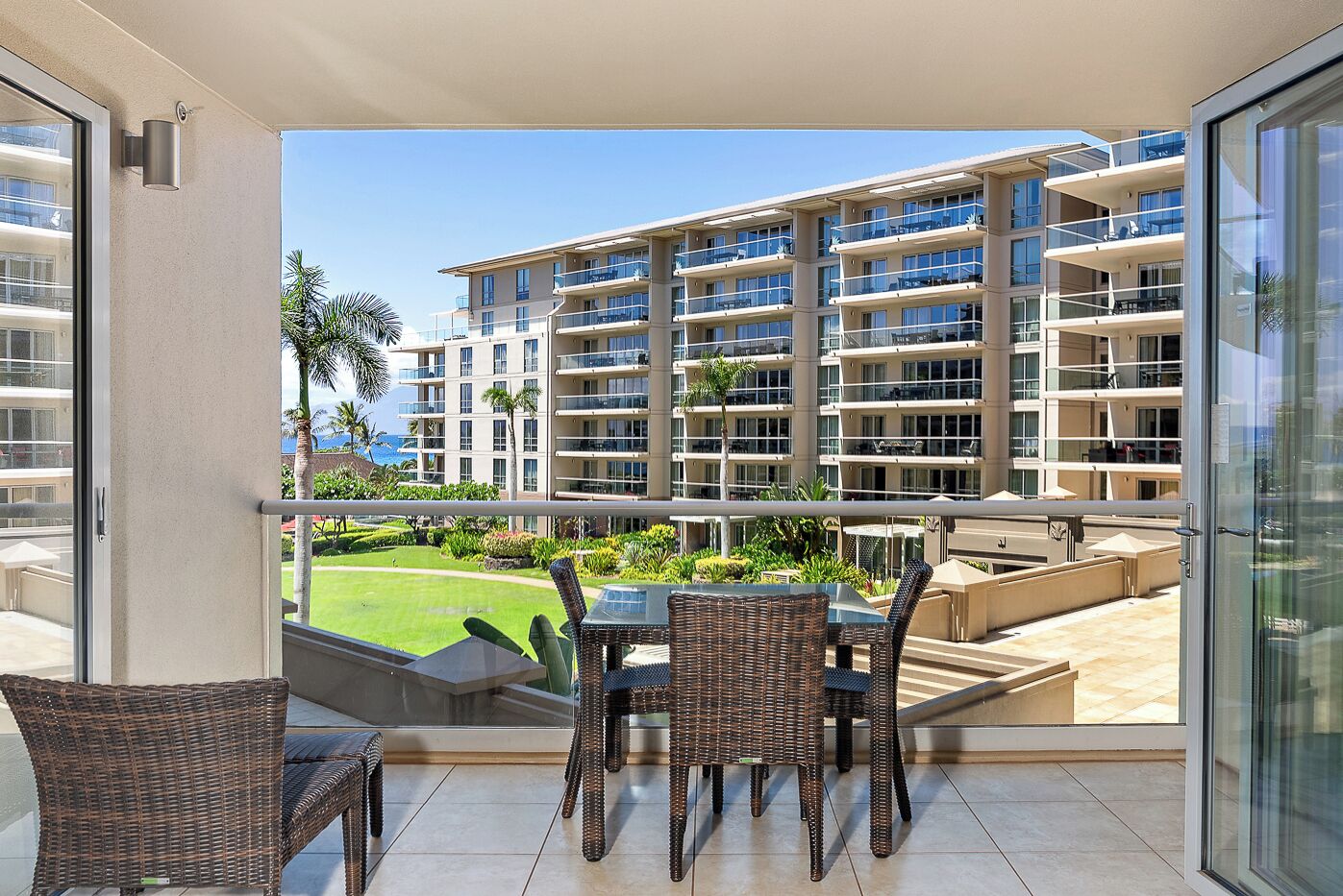 Studio, Partial Ocean View | 1 bedroom, premium bedding, in-room safe, laptop workspace