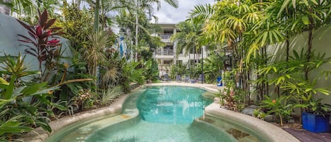 Outdoor pool, pool loungers