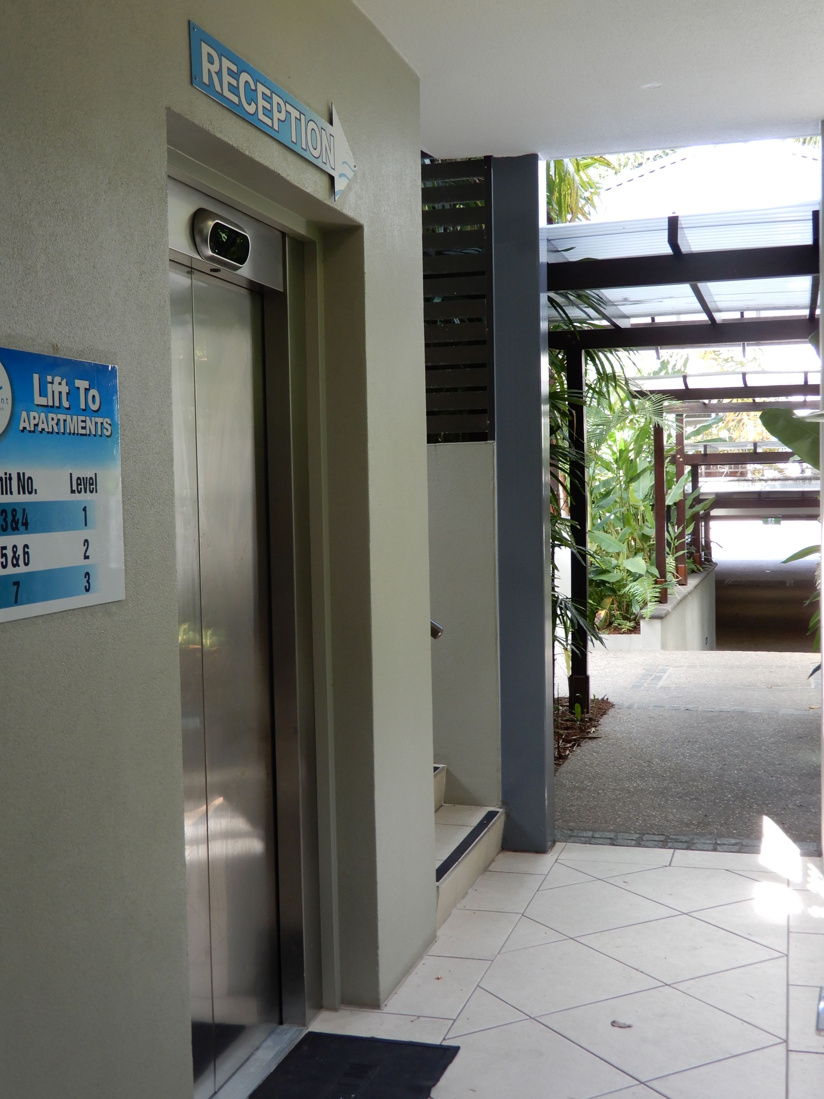 Sea Point On Trinity Beach — image 30