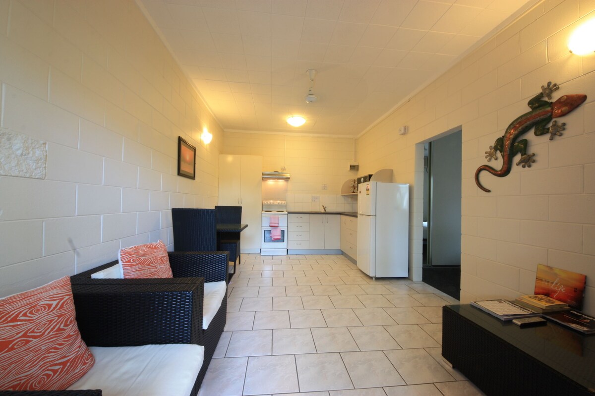Coconut Grove Holiday Apartments