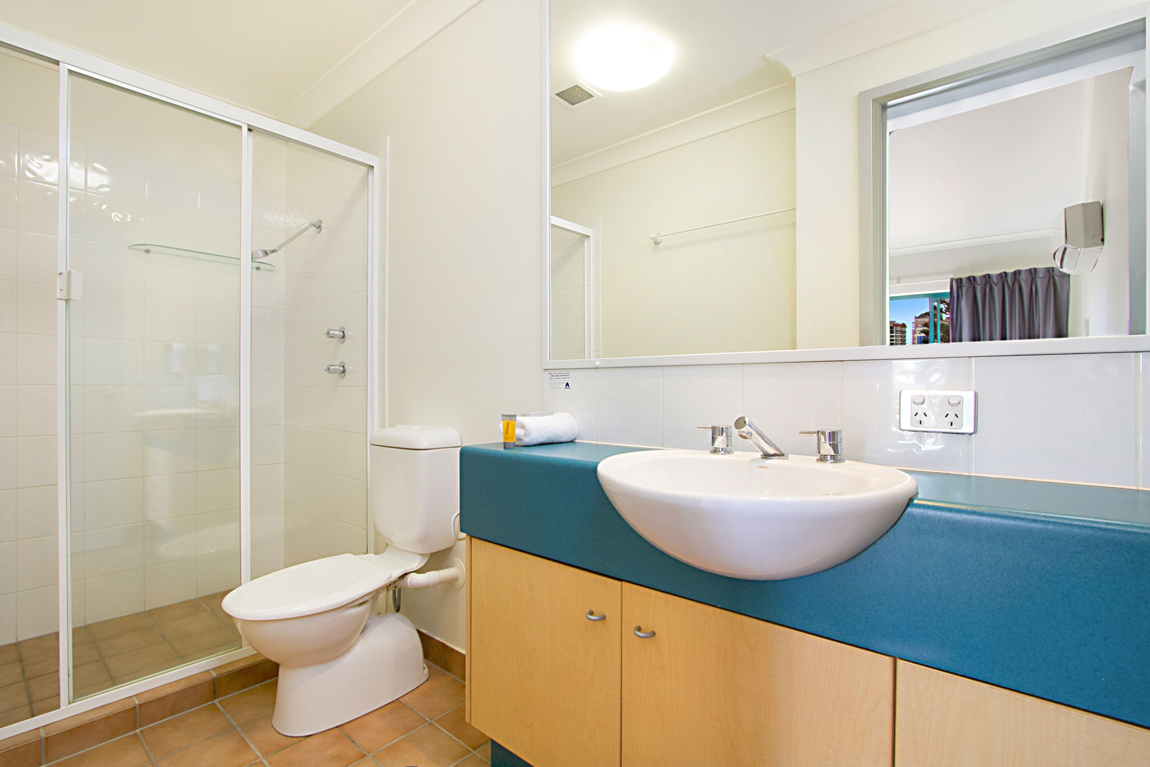 Aruba Surf Resort — image 12